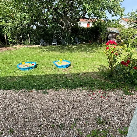 Hébergement de vacances Un Havre De Paix à *