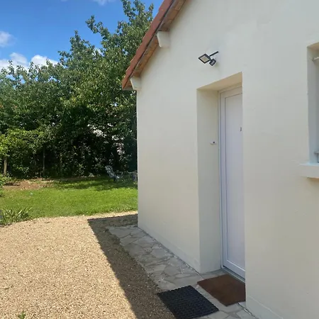 Holiday home Un Havre De Paix A Poitiers